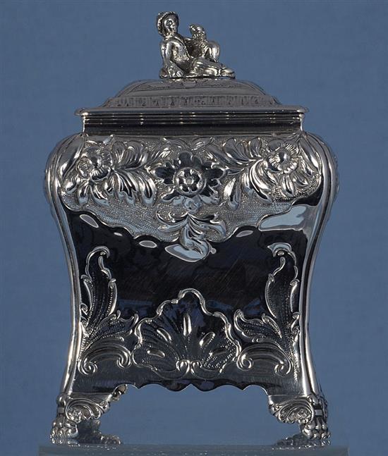 A George IV silver tea caddy and cover, by Thomas Blagden & Co, height 140mm, weight 8oz/249grams.